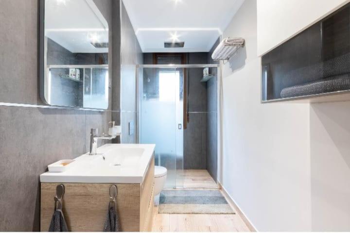 A Tan Solo 800 Metros De San Mames Apartment Bilbao Ngoại thất bức ảnh